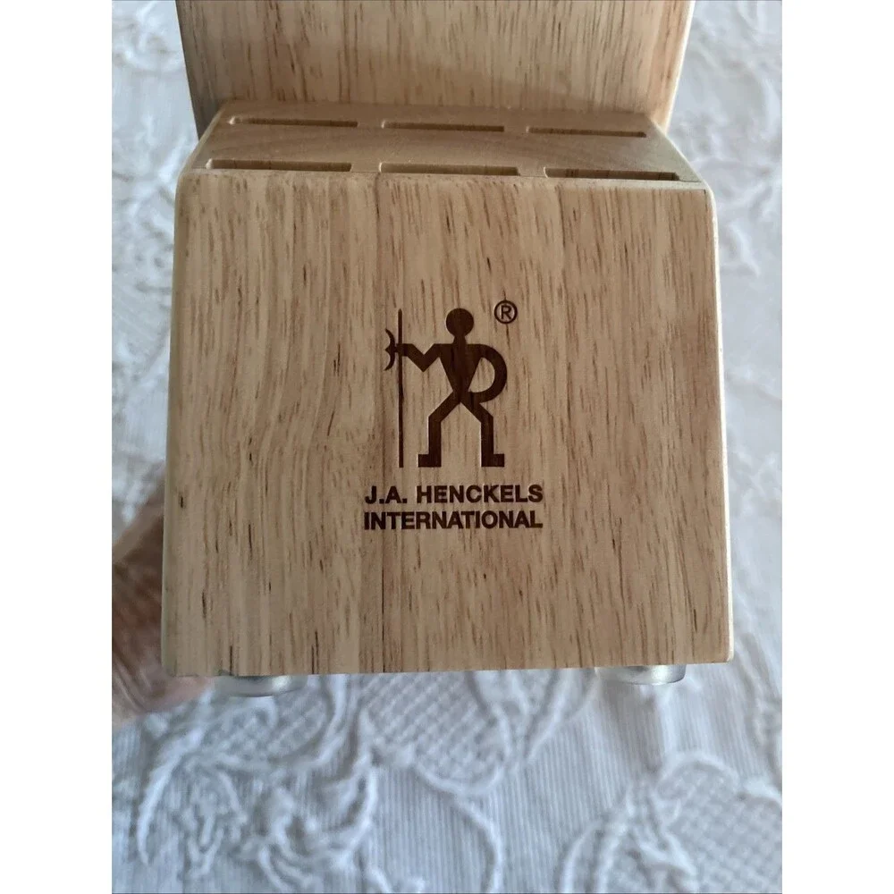 J.A. Henckels 11 Slot Solid Wood Knife Block Holder Storage 42CK52   13356-400
